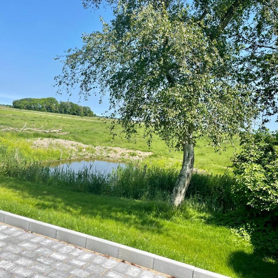 Hus Inne Suenn Welt Esterno foto