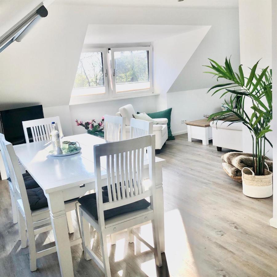 Hus Inne Suenn Welt Esterno foto